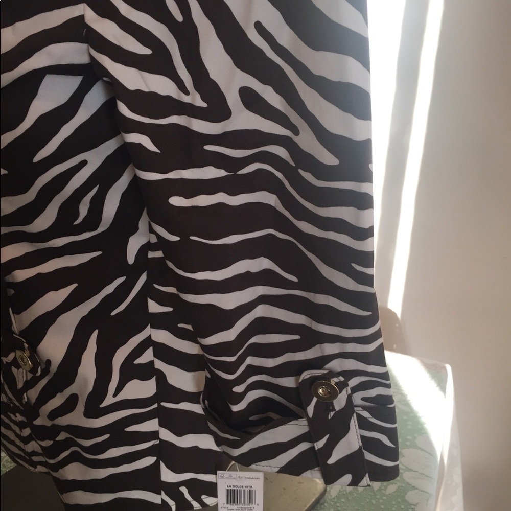 Ladies jacket - Picture 5 of 8